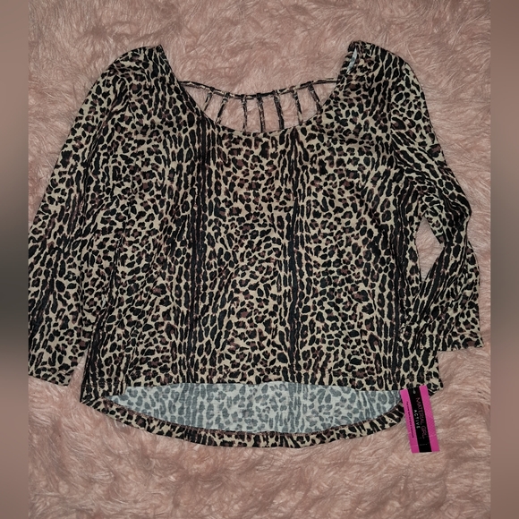 Material Girl Other - Material Girl Animal Print Top